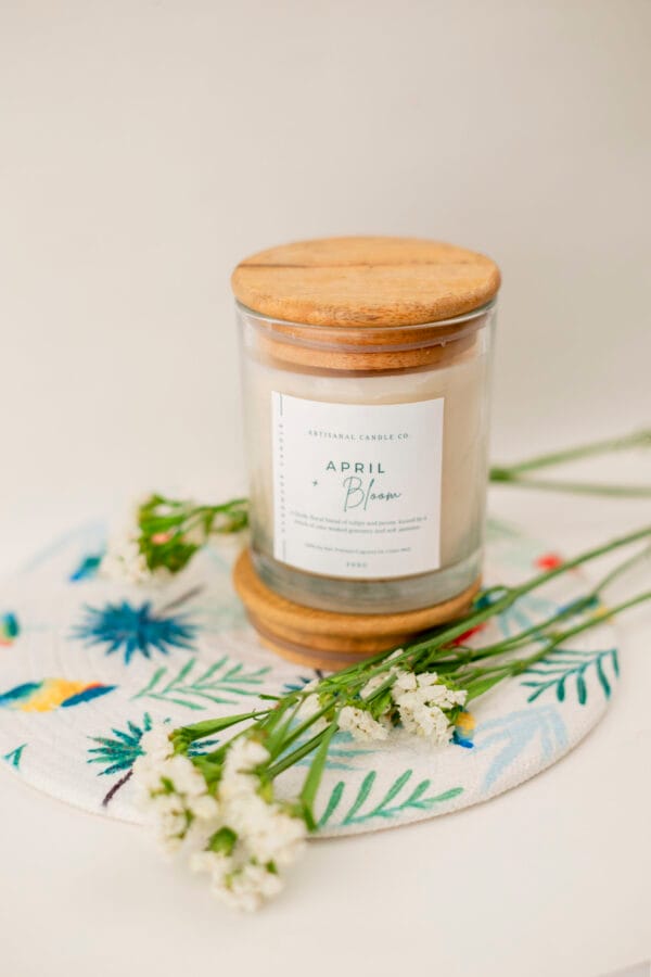April Bloom Jasmine Scented Candle - Image 4